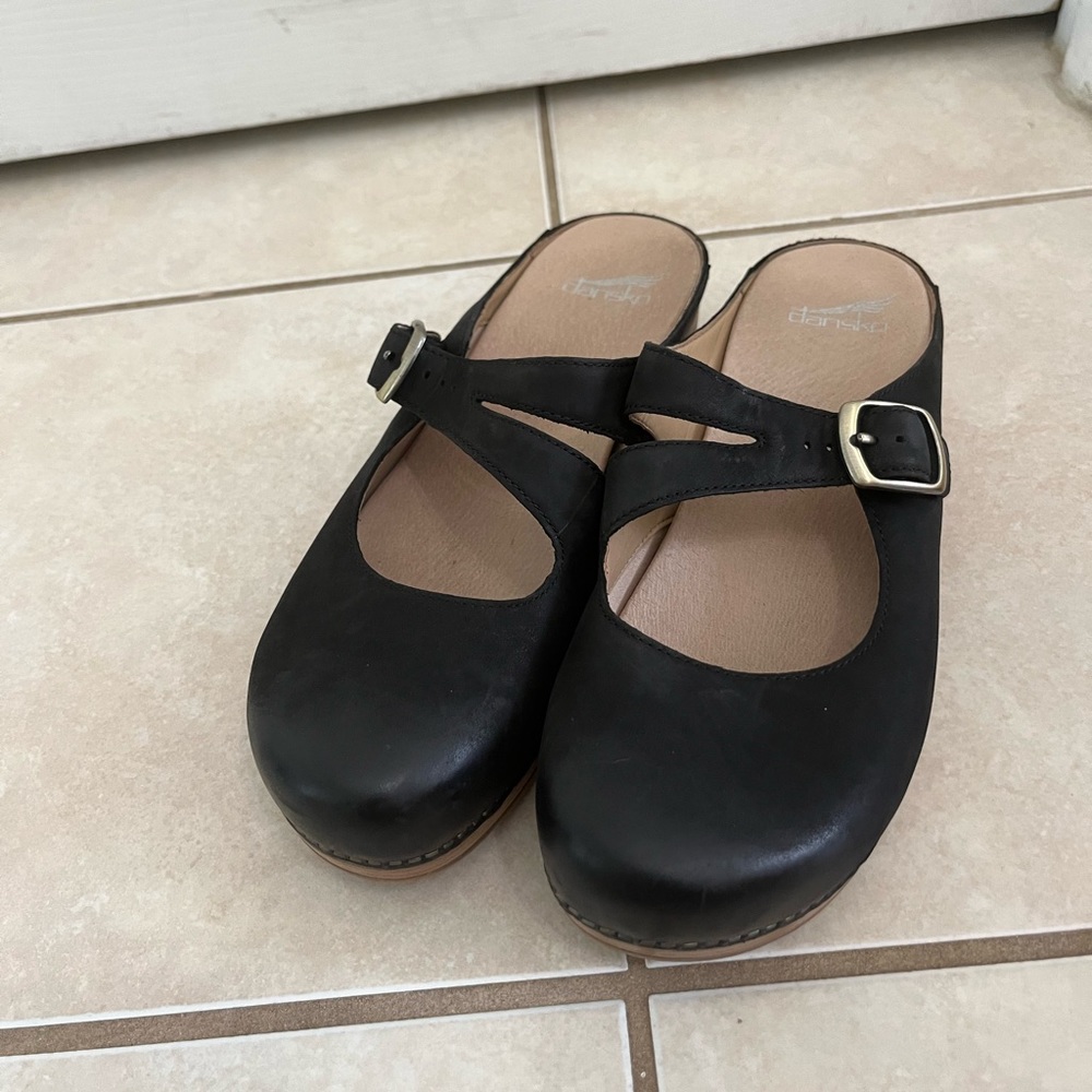 Dansko - black sandals